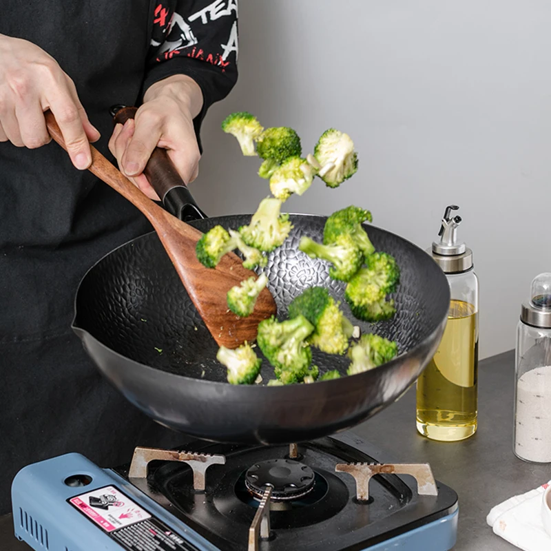 Patelnia Wok ze stali węglowej – Wok Electric Flat recenzja i cena